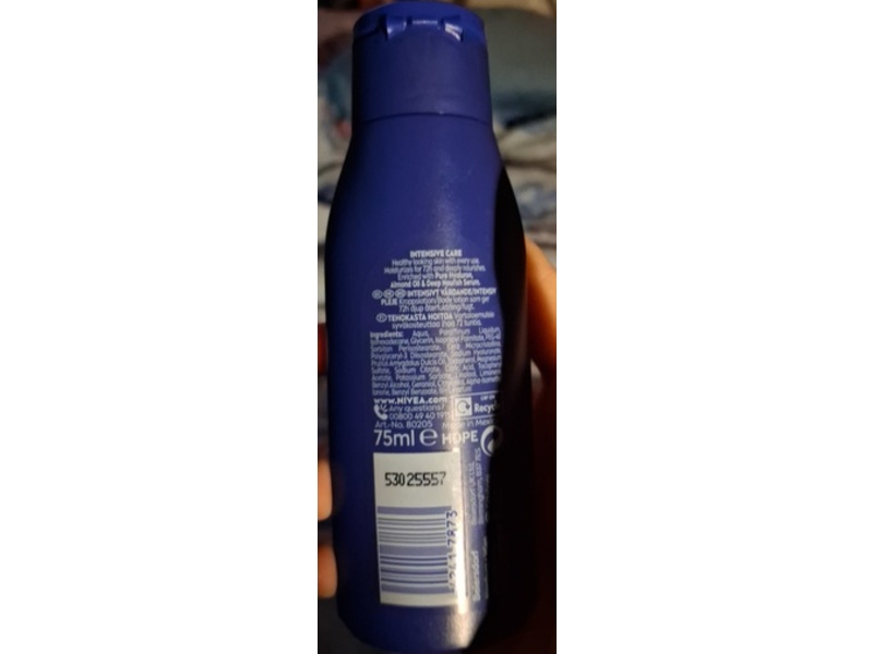 Nivea Rich Nourishing Body Lotion, 75 mL