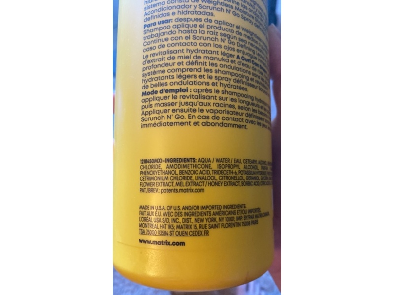 Matrix A Curl Can Dream Weightless Moisture Conditioner, Manuka Honey Extract + Rose Water, 33.8 fl oz/1 L