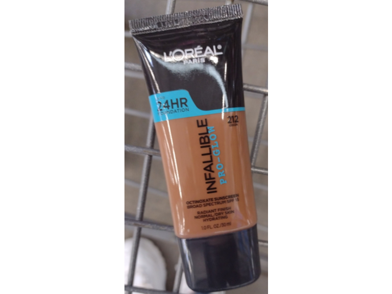 L'Oreal Paris Infallible Pro-Glow Foundation, SPF 15, 212 Cocoa, 1 fl oz/30 mL