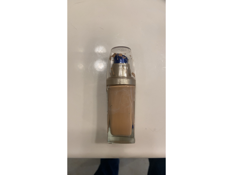 L'Oreal Paris Visible Lift Serum Absolute Advanced Age-Reversing Makeup, Natural Beige, 1.0 Ounces