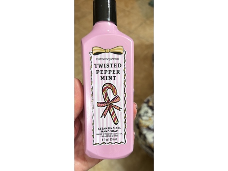 Bath & Body Works Cleansing Hand Soap, Twisted Pepper Mint, 8 fl oz/236 mL