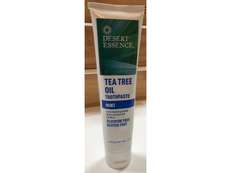 Desert Essence Tea Tree Oil Toothpaste, Mint, 6.25 oz/176 g