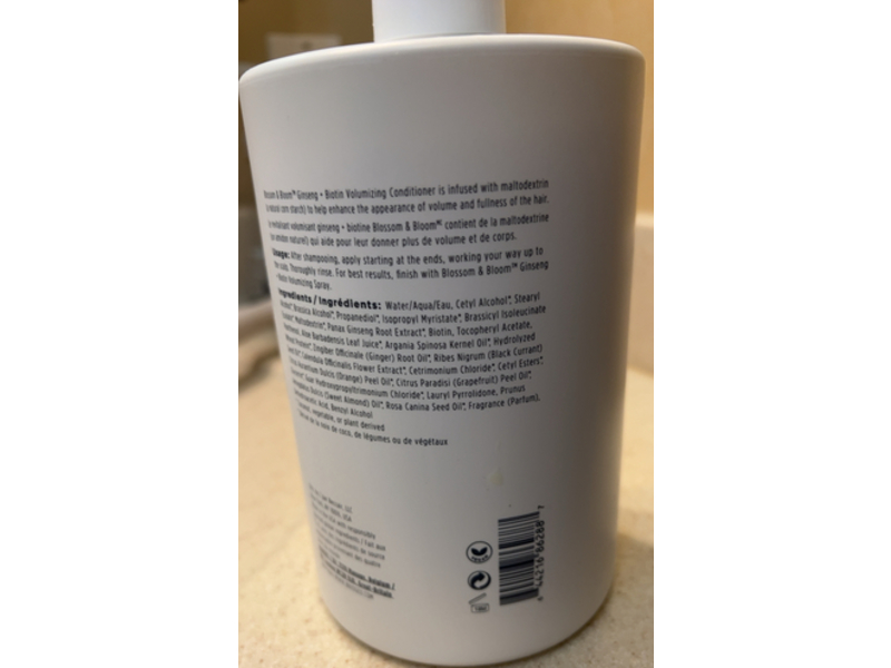 Briogeo Blossom & Bloom Volumizing Shampoo, Ginseng + Biotin, 33.8 fl oz/1000 mL