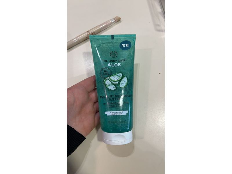 The Body Shop Face & Body Multi-Use Soothing Gel, Aloe, 6.75 fl oz/200 mL