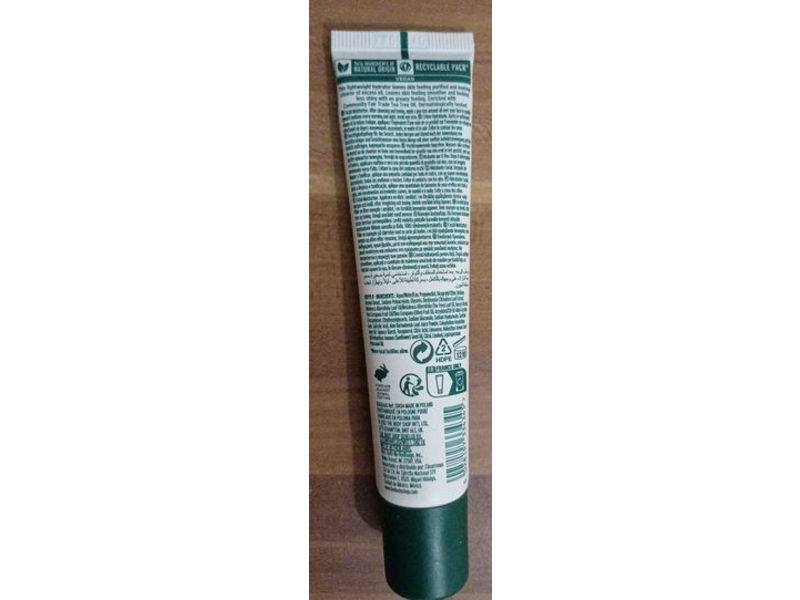 The Body Shop Tea Tree Skin Clearing Hydrator, Purify, 1.35 fl oz/40 mL
