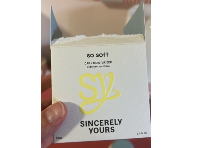 Sincerely Yours So Soft Daily Moisturizer, 1.7 fl oz/50 mL