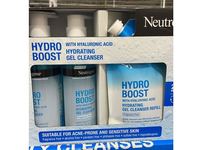 Neutrogena Hydro Boost Hydrating Gel Cleanser + Refill Set, Pack Of 3 - thumbnail 2