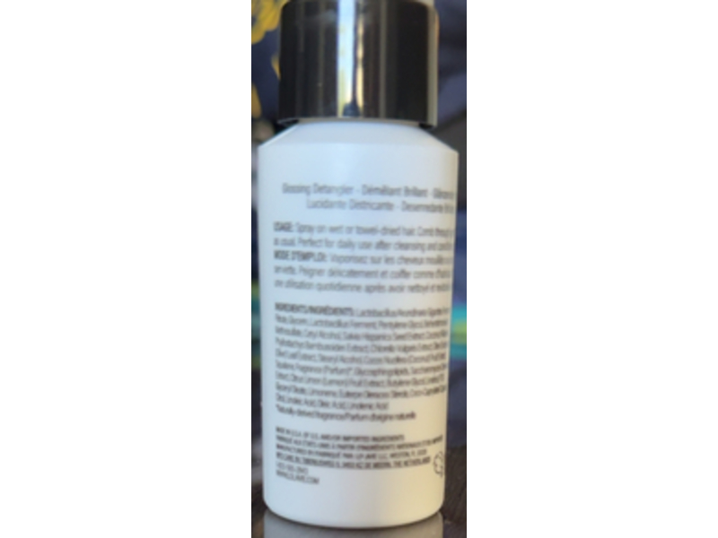 Lolavie Glossing Detangler, 0.85 fl oz/25 mL