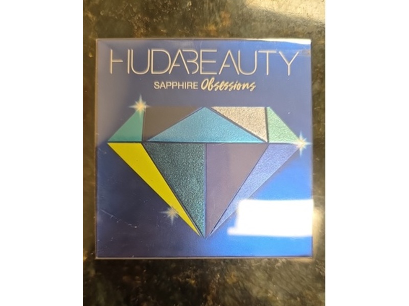 Huda Beauty Sapphire Obsessions Eyeshadow Palette