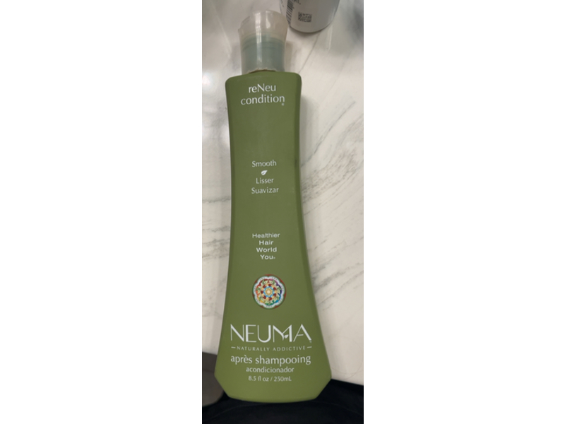 Neuma Renew Condition Shampoo, 8.5 fl oz/250 mL