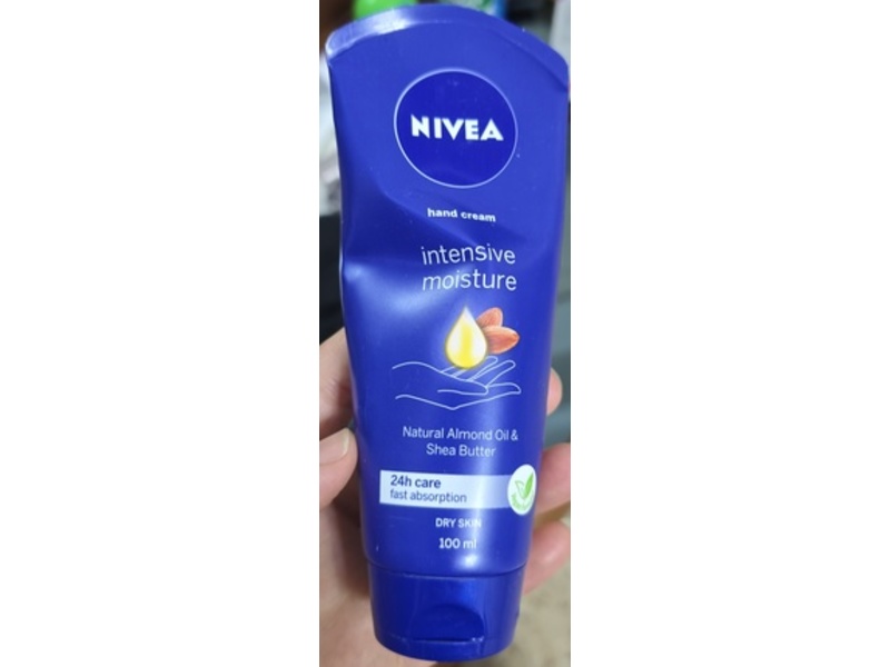 Nivea Intensive Moisture Hand Cream, Almond Oil & Shea Butter, 100 mL