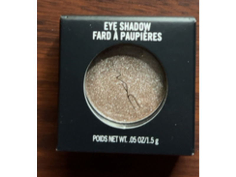 M. A. C Cosmetics Eye Shadow, L. E. S. Artiste, 0.05 oz/1.5 g