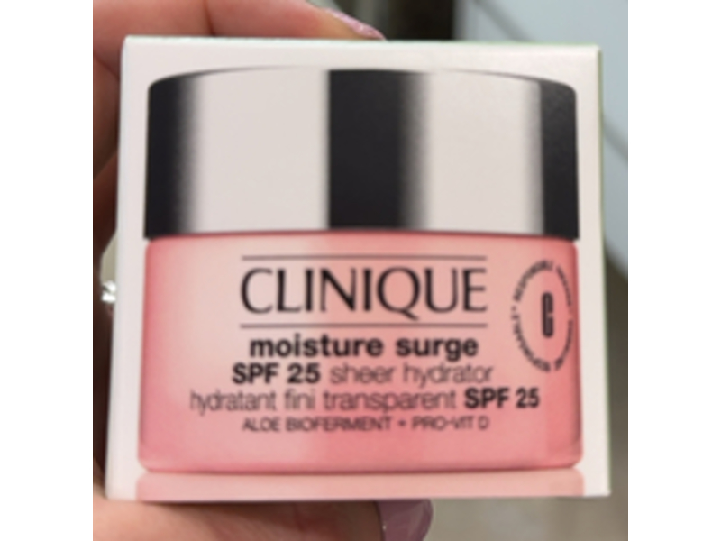 Clinique Moisture Surge, SPF 25, 1.7 oz/50 mL