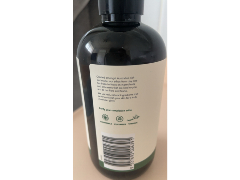 Sukin Micellar Cleansing Water, 8.46 fl oz/250 mL