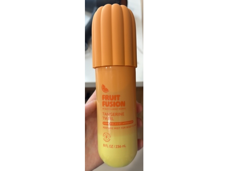 Bath & Body Works Fruit Fusion Perfume Mist, Tangerine Twirl, 8 fl oz/236 mL