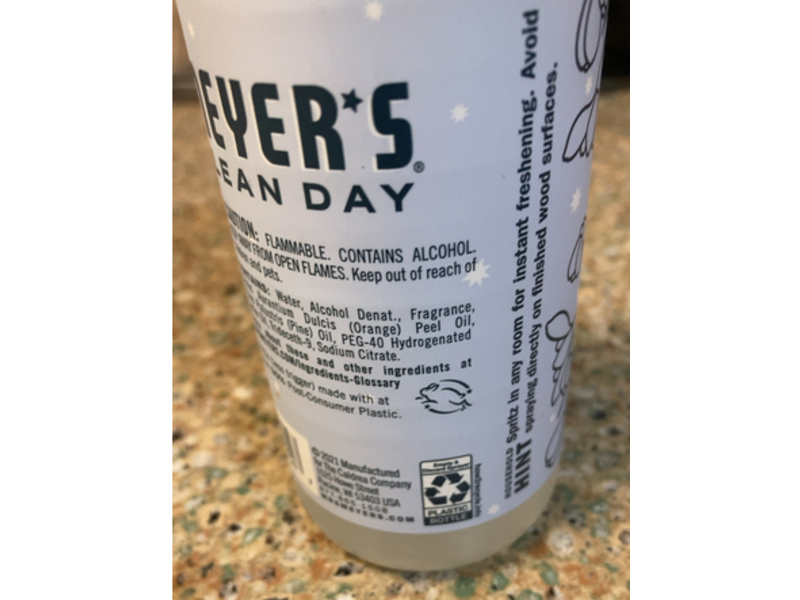 Mrs. Meyer's Clean Day Room Freshener, Snowdrop Scent, 8 fl oz/236 mL