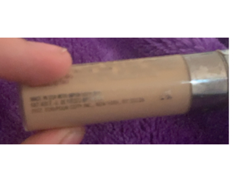 Rimmel London The Multi - Tasker Concealer, 040 Ivory, 0.33 fl oz/10 mL