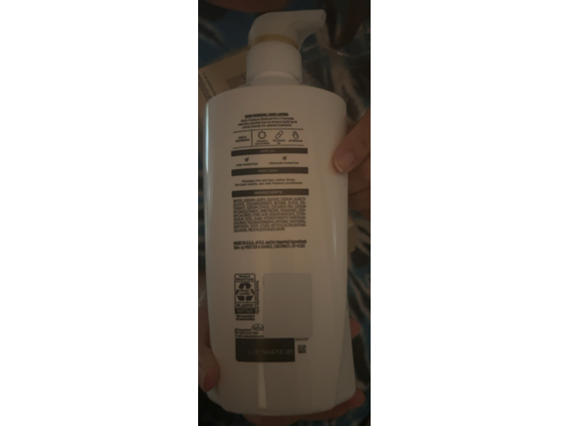 Pantene Daily Moisture Renewal Shampoo, Pro - V, 23.6 fl oz/500 mL