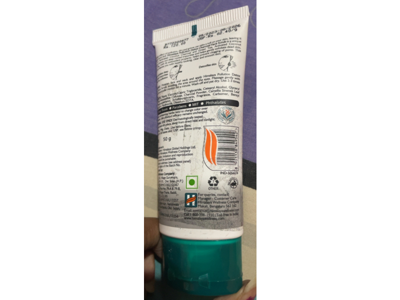 Himalaya Pollution Detox Charcoal Face Scrub, Green Tea, 50 g