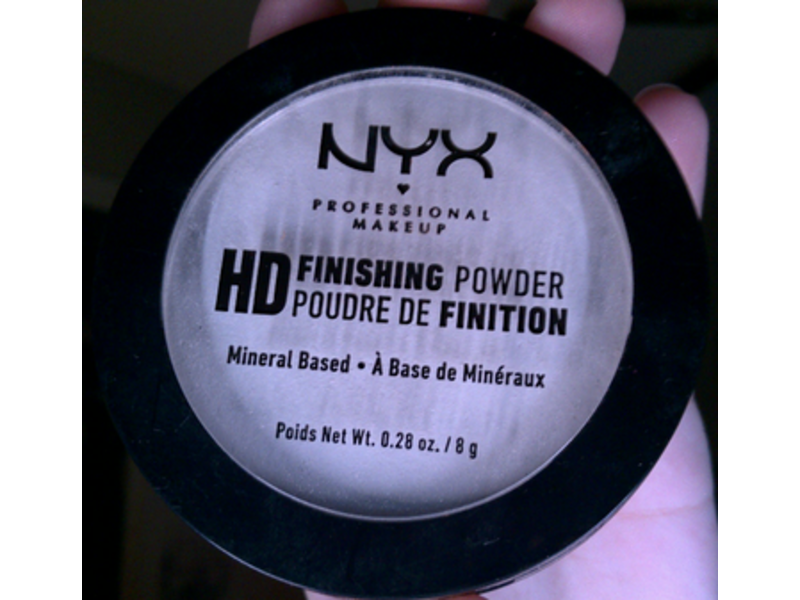 NYX Professional Makeup HD Finishing Powder, Translucent, 0.28 oz/8 g.