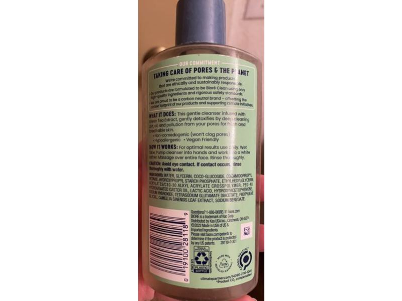 Biore Clean Detox Gentle Cleanser, Green Tea Extract, 6.77 fl oz/200 mL