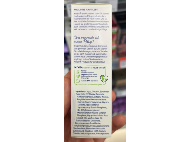 Nivea Soothing Day Cream, SPF 15, 50 mL