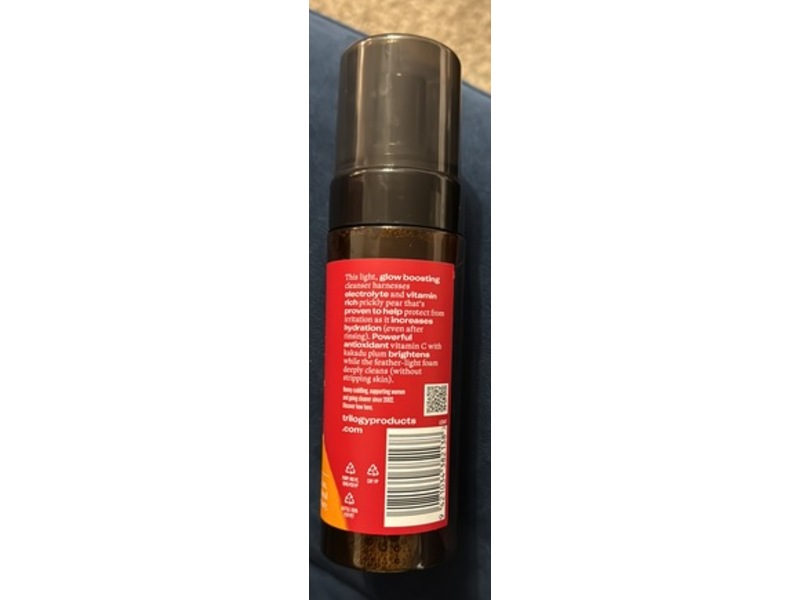 Trilogy Cleansing Mousse Facial Cleanser, Vitamin C, 5.07 fl oz/150mL