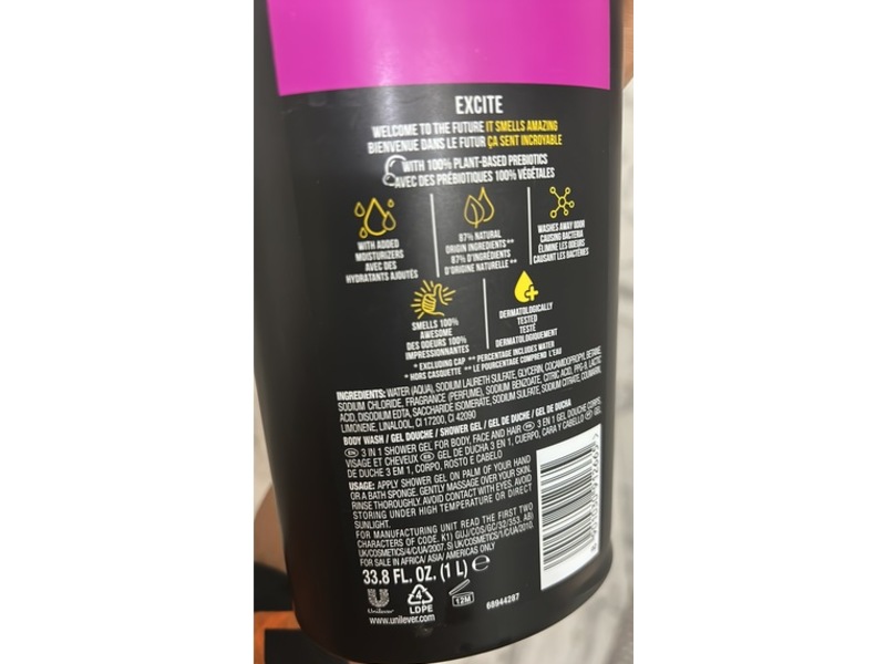 Axe 3 In 1 Body Wash, Excite, Crisp Coconut & Black Pepper Scent, 33.8 fl oz/1 L