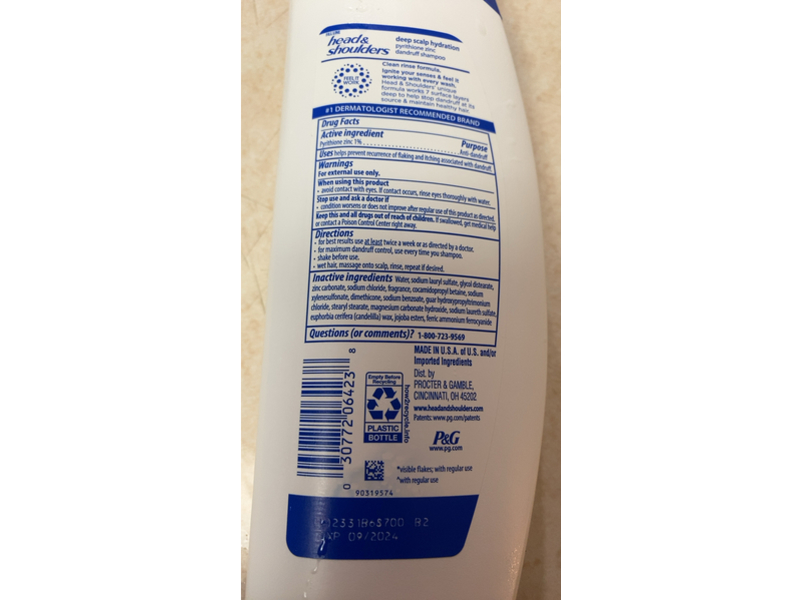 Head & Shoulders Deep Scalp Hydration Dandruff Shampoo, 12.5 fl oz/370 mL