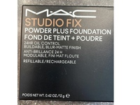 Mac Studio Fix Powder Plus Foundation, Nw18, 0.42 oz/12 g - thumbnail 2