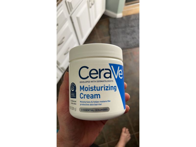 CeraVe Moisturizing Cream, 19 oz