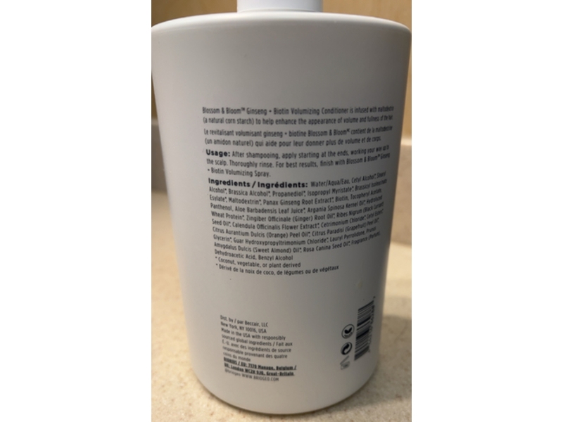 Briogeo Blossom & Bloom Volumizing Shampoo, Ginseng + Biotin, 33.8 fl oz/1000 mL