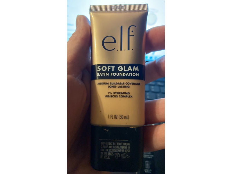 e.l.f. Soft Glam Satin Foundation, 23 Light Cool, 1 fl oz/30 mL
