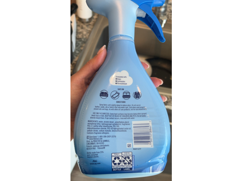 Febreze Extra Strength Fabric Refresher, Original Scent, 23.6 fl oz/700 mL