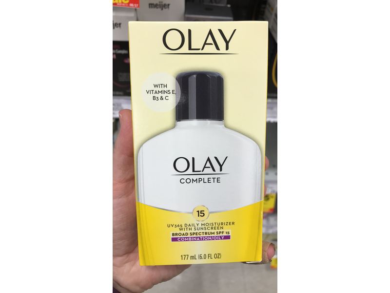 Olay Complete All Day Moisturizer Sunscreen, SPF 15, 6 fl oz/177 mL