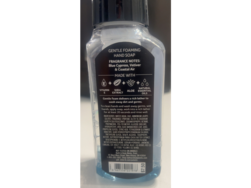 Bath & Body Works Ocean Foaming Hand Soap, Essential oils, 8.75 fl oz/ 259 mL