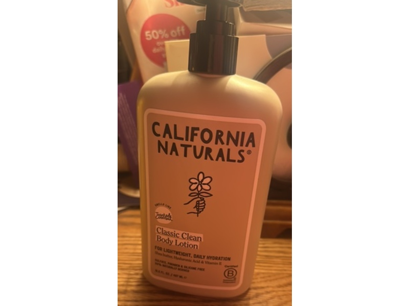 California Naturals Classic Clean Body Lotion, Shea Butter Hyaluronic Acid & Vitamin E, 16.5 fl oz/487 mL