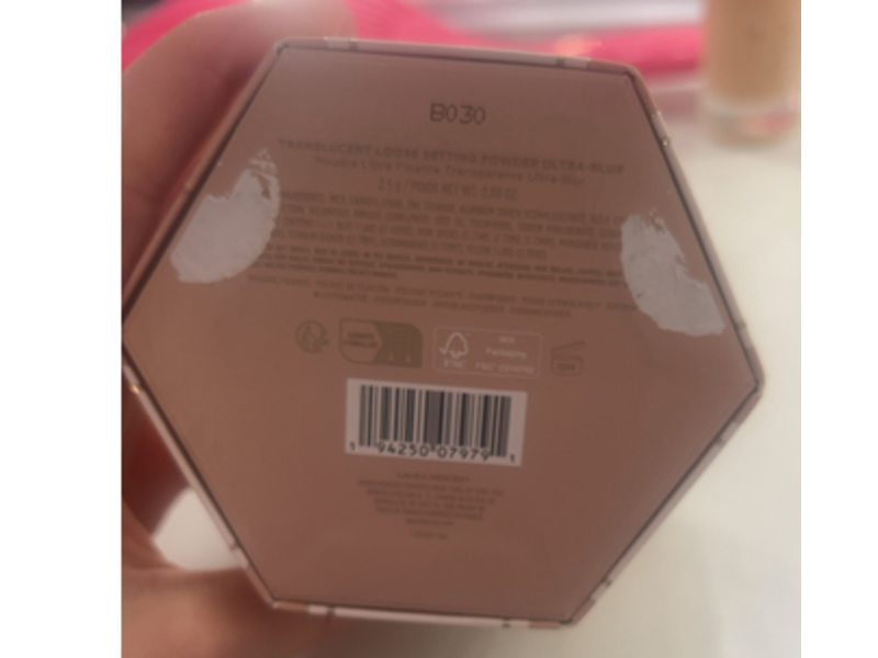 Laura Mercier Petit Enchantment Loose Setting Powder, Translucent, 0.08 oz/2.5 g