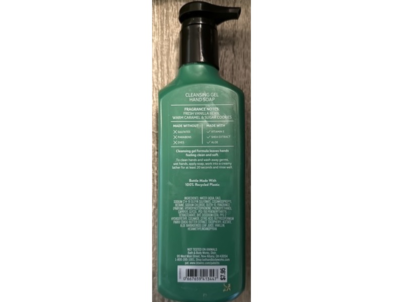 Bath & Body Works Cleansing Gel Hand Soap, Vanilla Bean Noel, 8 fl oz/ 236 mL