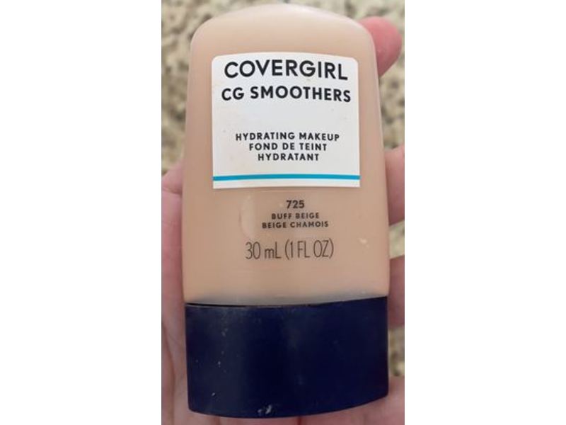 CoverGirl Smoothers Hydrating Foundation, 725 Buff Beige, 1 fl oz/30 mL