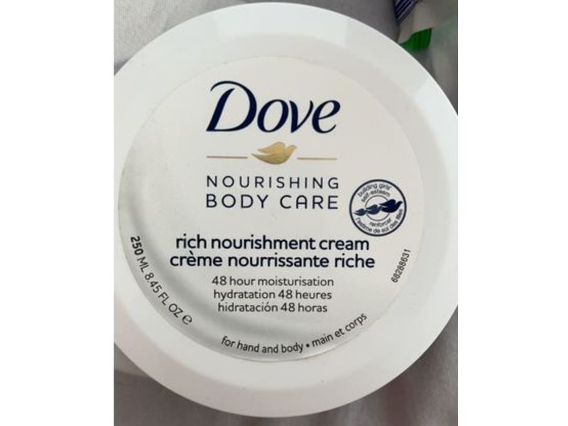 Dove Nourishing Body care, RIch Nourishment, 8.45 fl oz/250 mL