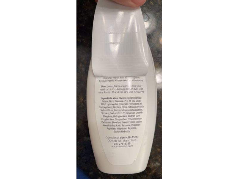 Aveeno Ultra-Calming Foaming Cleanser, Fragrance Free, 6.0 fl oz/180 mL