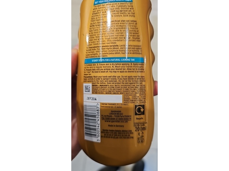 Garnier Ambre Solaire Natural Bronzer Self Tan Lotion, Medium, 200 mL