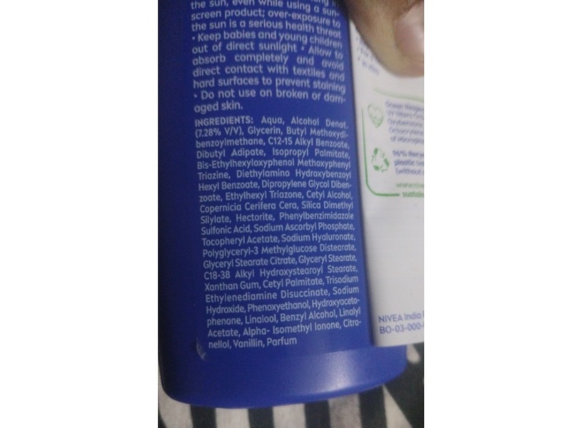 Nivea Sun Protect & Moisture Sunscreen, SPF 50+, Vitamin C & Hyaluron, 125 mL