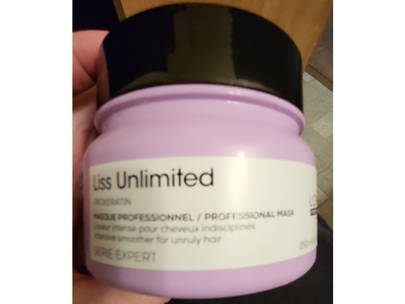 L'Oreal Paris Liss Unlimited Professional Mask, 8.5 fl oz/250 mL