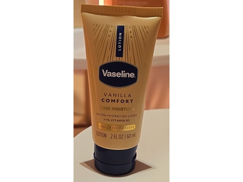 Vaseline Vanilla Comfort 72Hr Moisture Ultra-Hydrating Lipids Lotion, Vanilla Cocoa Scent, 2 fl oz/60 mL