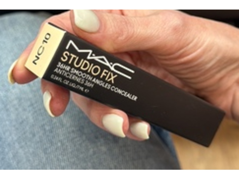 MAC Studio Fix 36HR Smooth Angles Concealer, NC10, 0.24 fl oz/7 mL