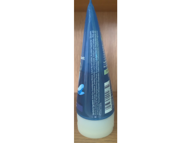 Nivea Refreshing Cleansing Gel, Lotus Flower, 150 mL