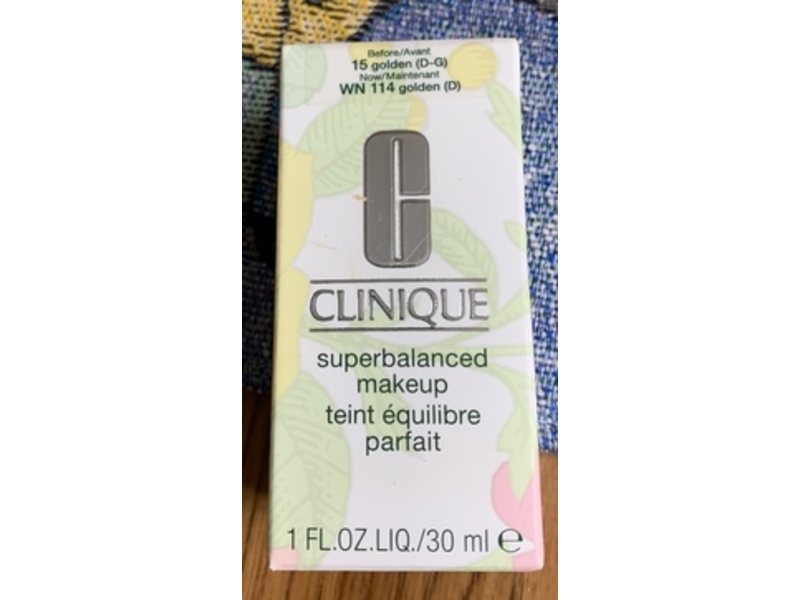 Clinique Superbalanced Makeup Liquid Foundation, WN 114 Golden, 1 fl oz/30 mL