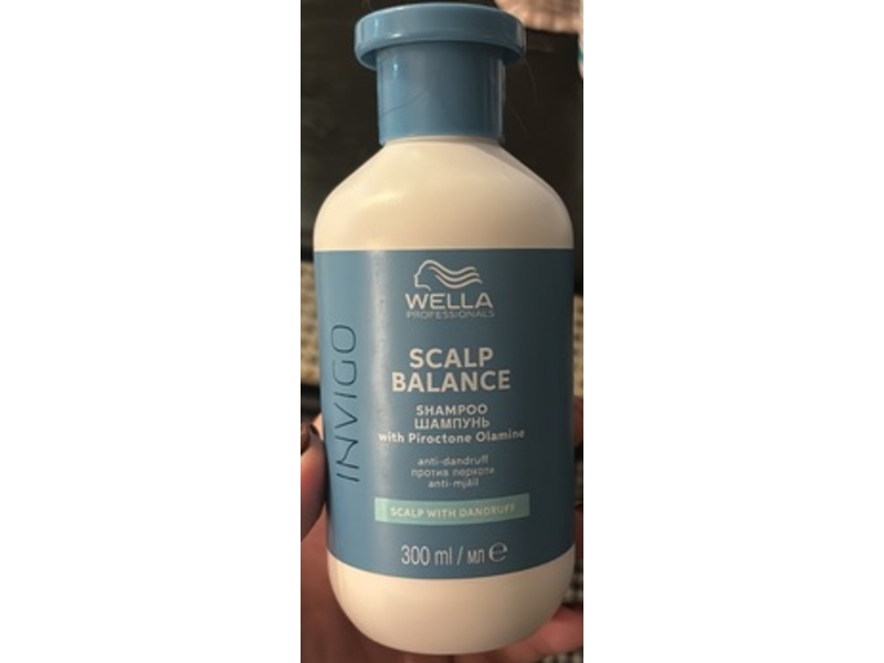 Wella Professionals Invigo Scalp Balance Anti-Dandruff Shampoo, 300 mL